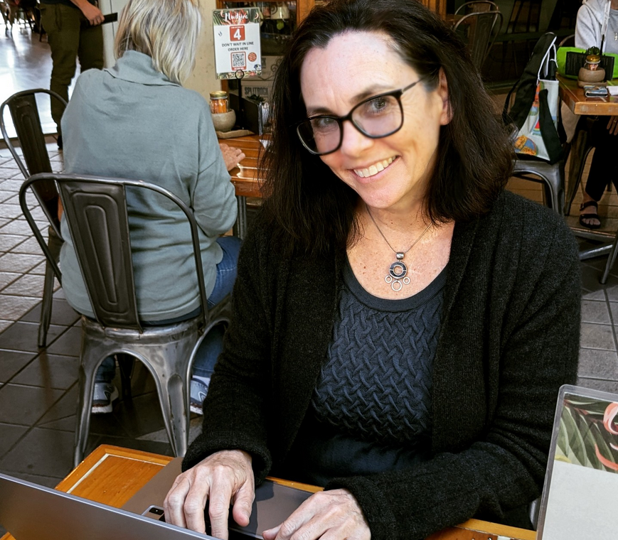 Tania Hutley Write a Romance Course