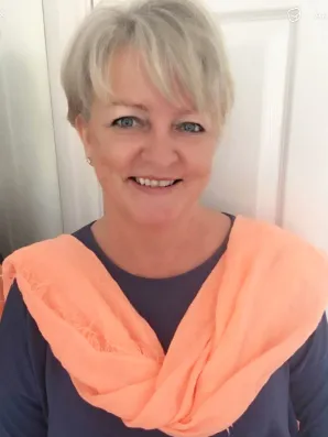 Lesley Sefton, author