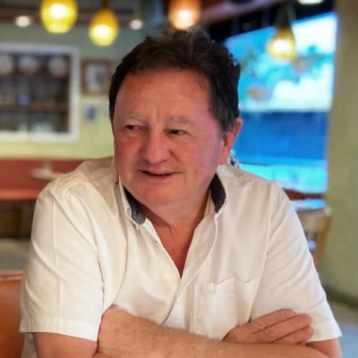 Ewan-McDonald Tutor for NZ Writers College